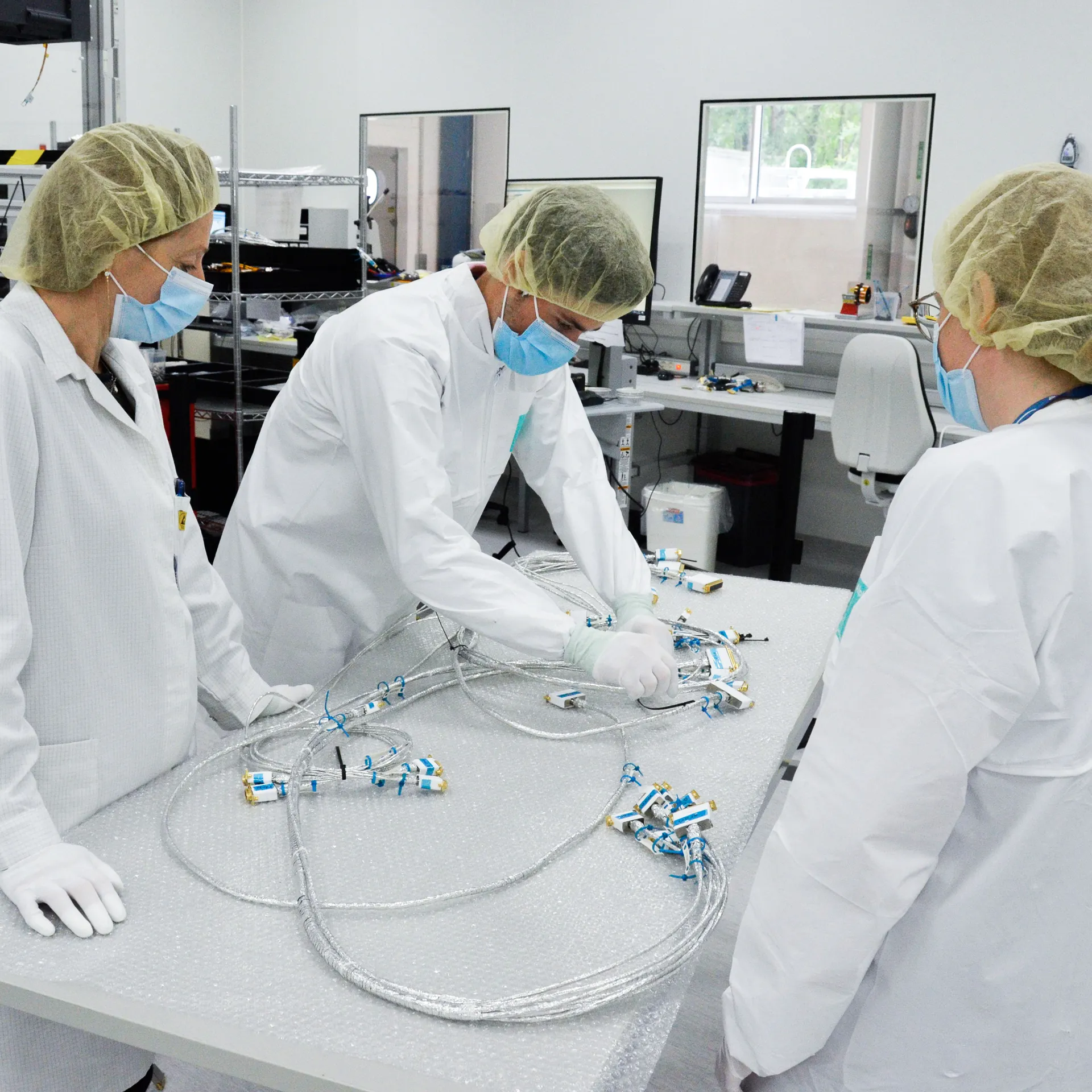 Axon' Cable expert in connectors and cables